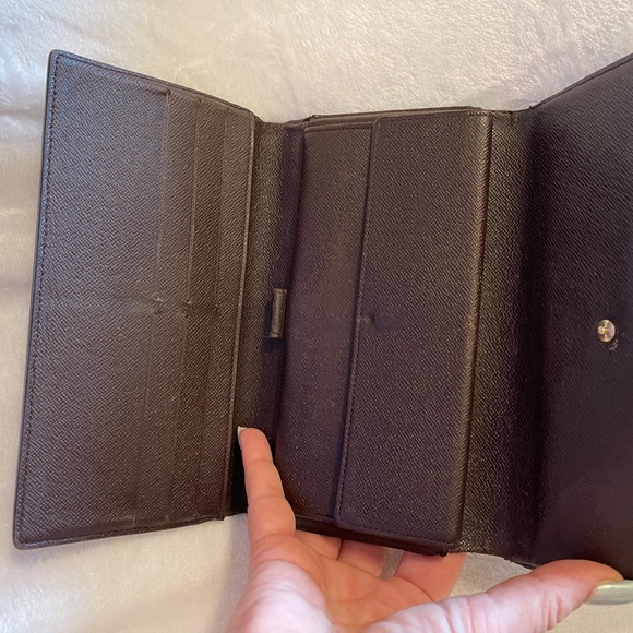 Authentic Louis Vuitton Damier Porte Tresor - Picture 3 of 7